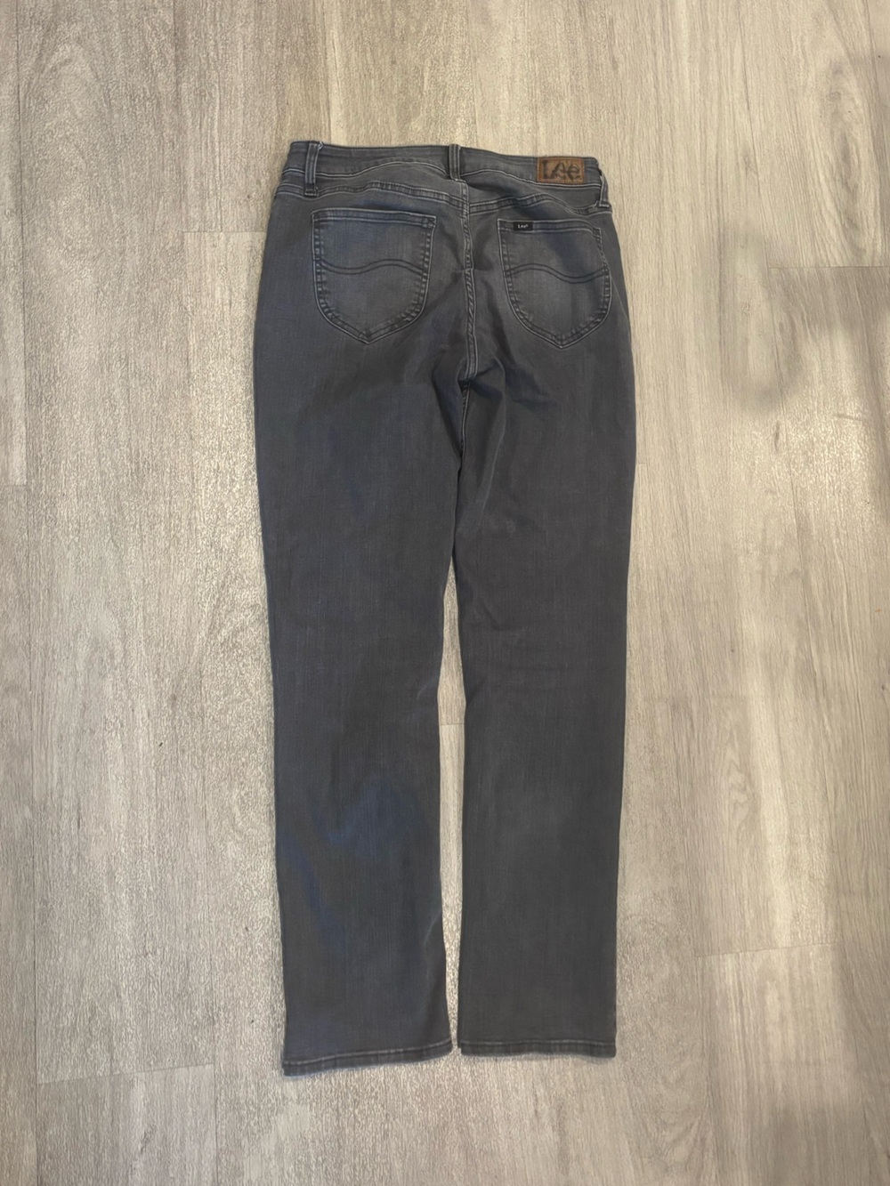 Lee Women's Straight Leg Jeans in Dark Gray